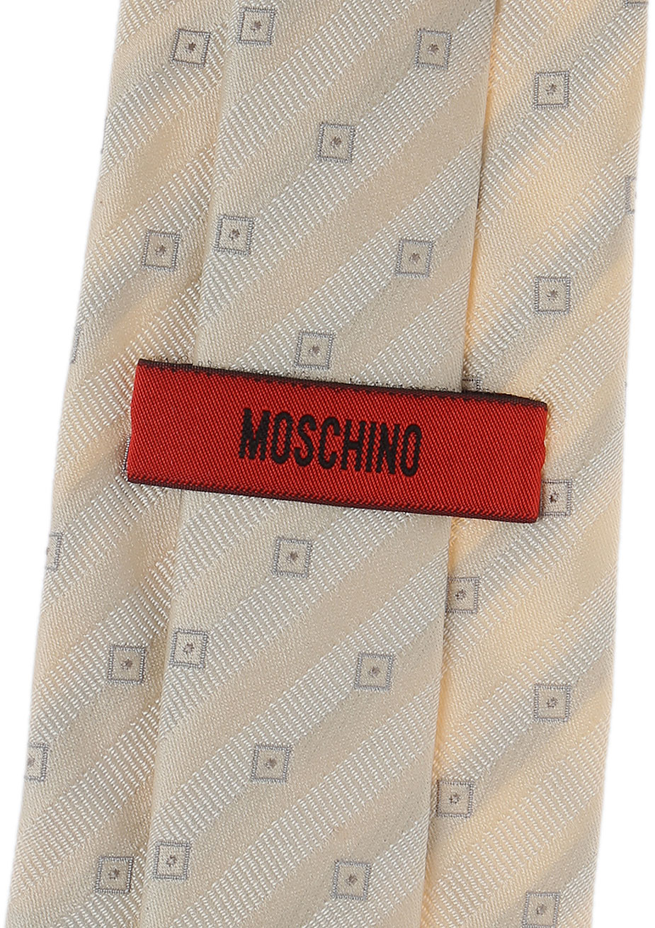Ties Moschino, Style code: