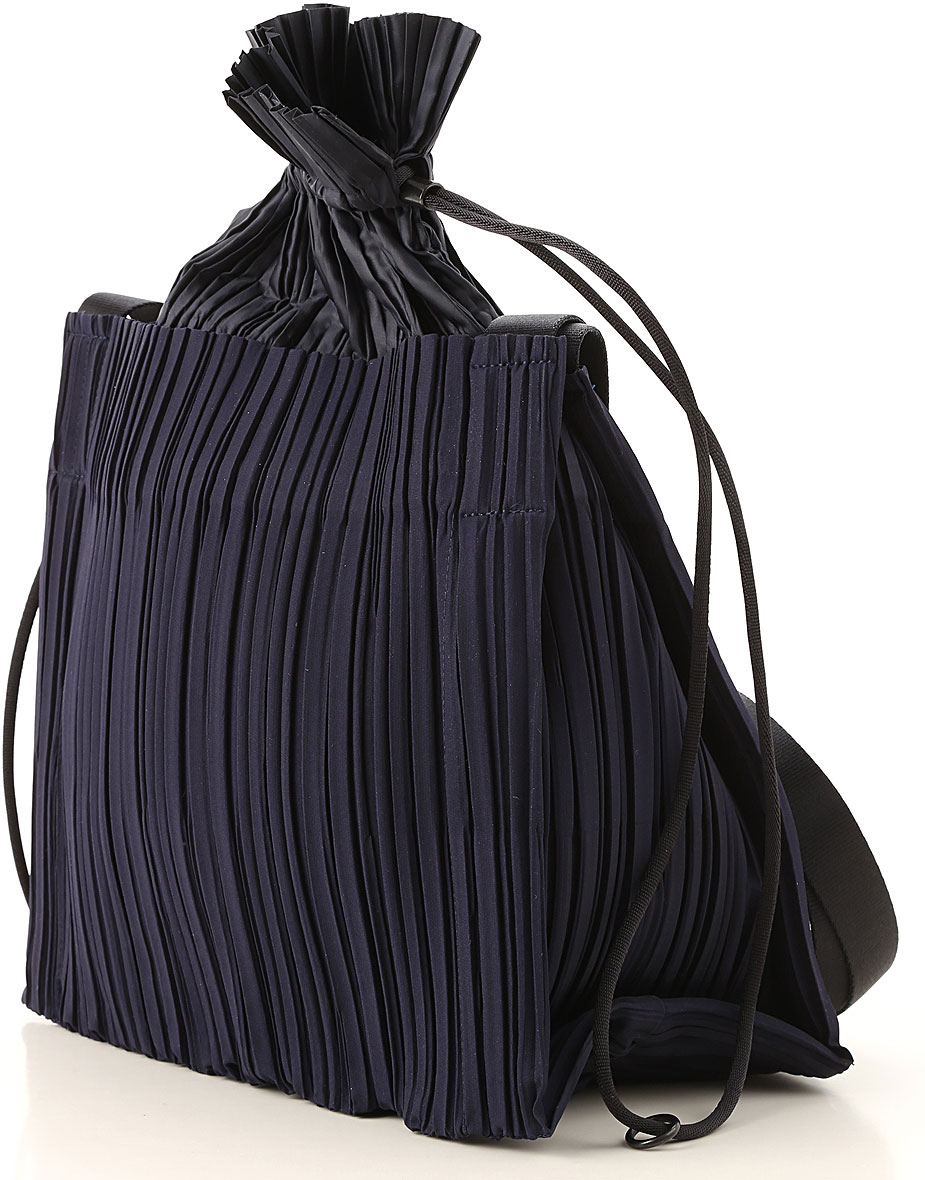 Handbags Issey Miyake, Style code: pp97-ag582-75