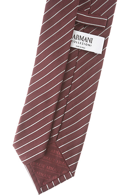 Corbatas Giorgio Armani, Detalle