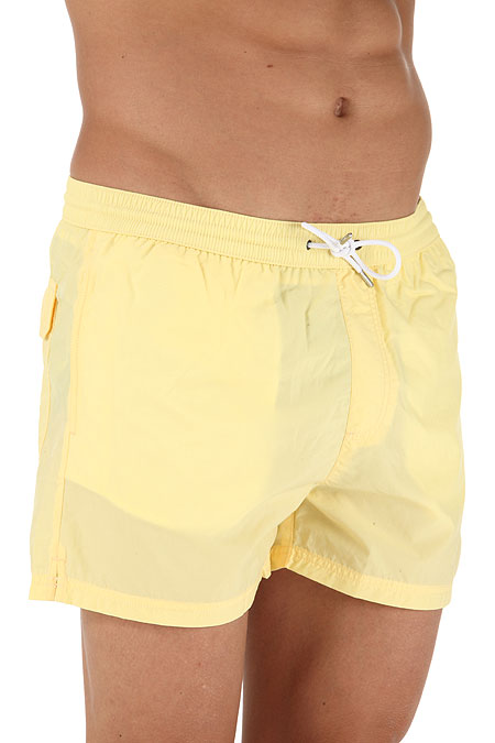 burberry shorts mens yellow