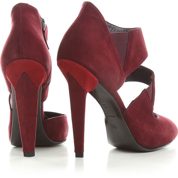 Zapatos de Mujer Stuart Weitzman, Modelo: freeform-bordeaux-mu20808